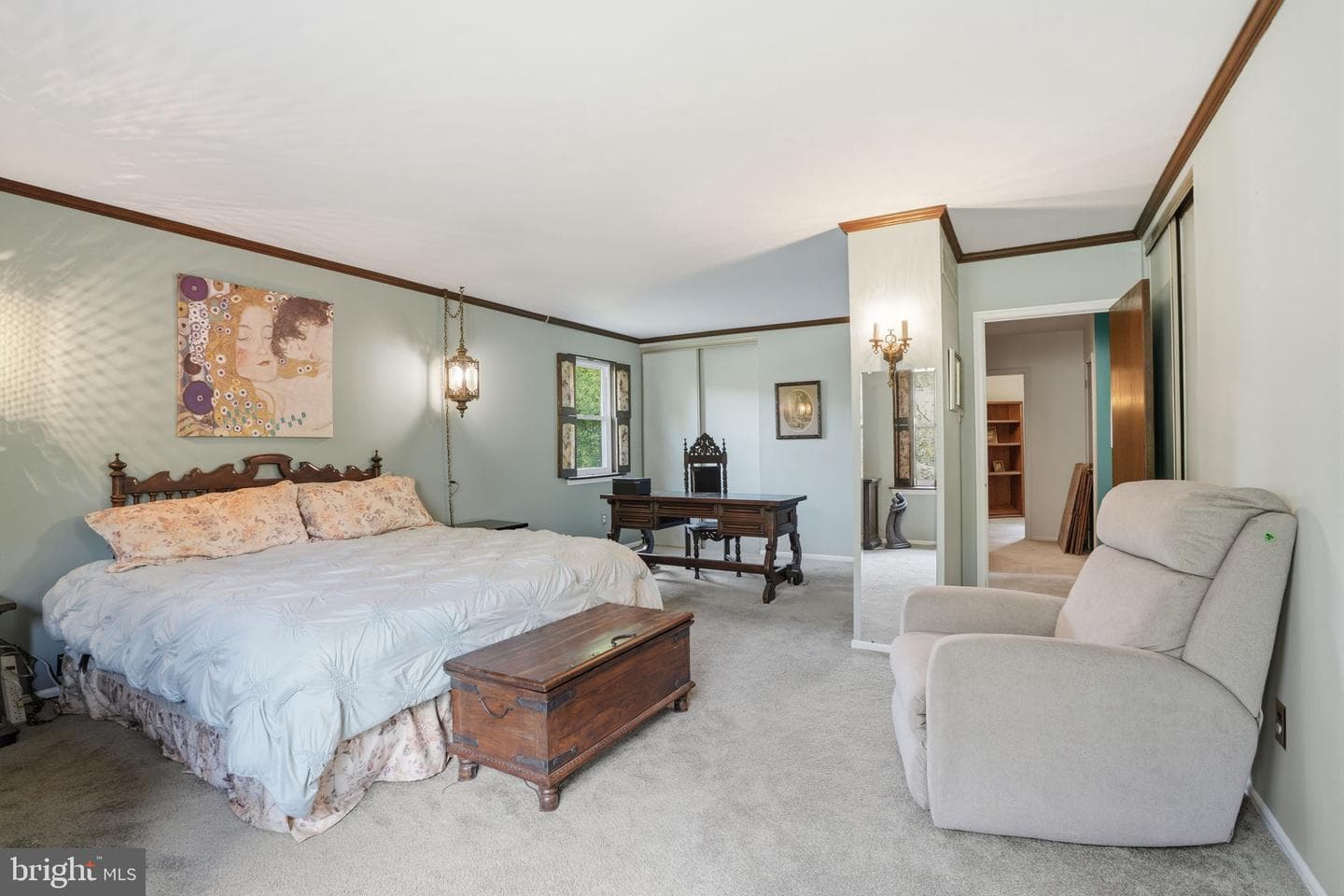 718 Bridgeview Road photo 24