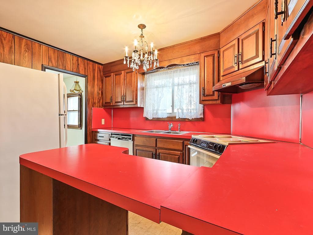 209 Austin Drive photo 14