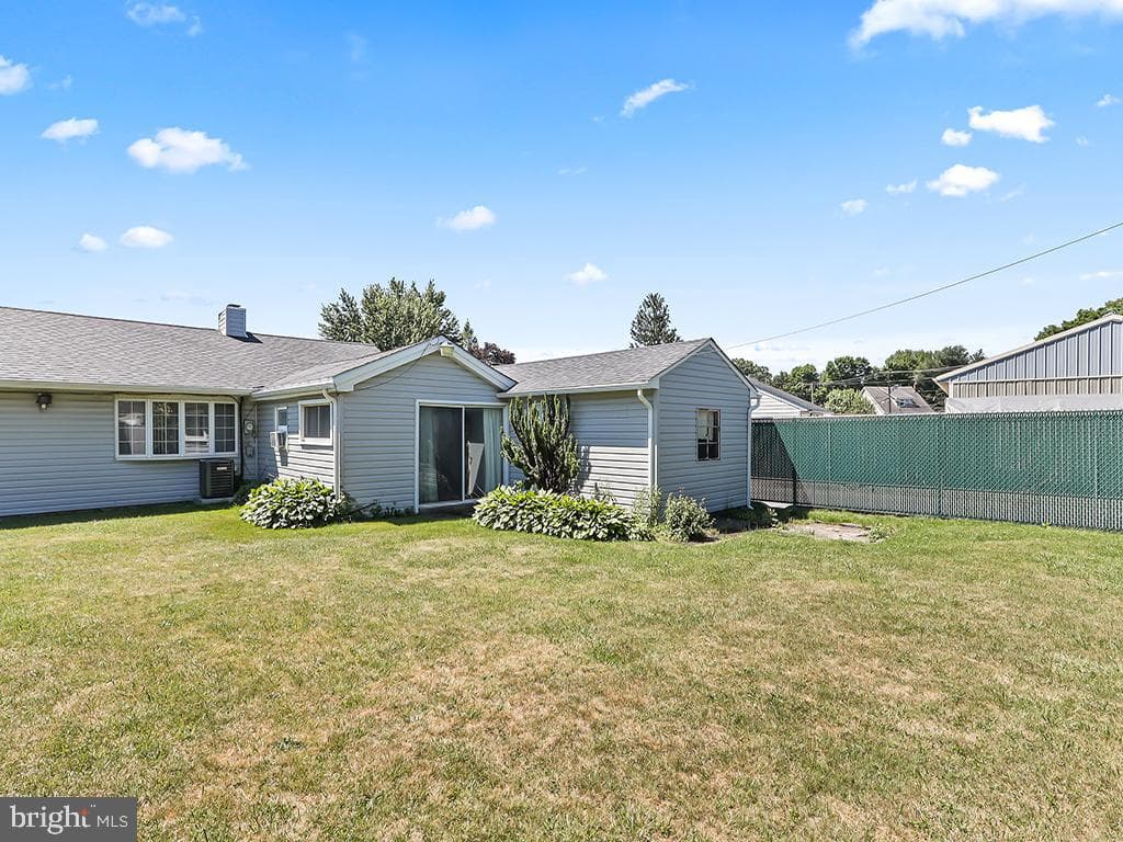 209 Austin Drive photo 28