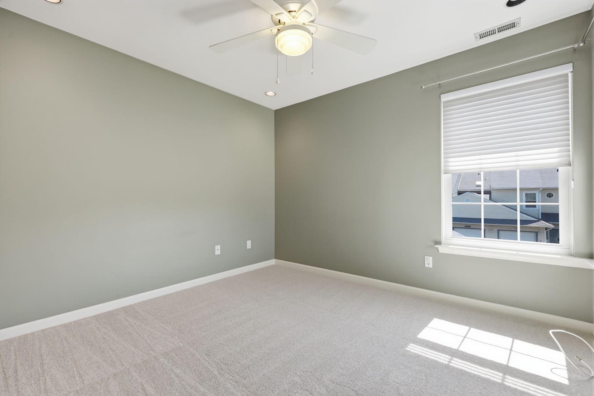 2601 Waterford Road #95 photo 24