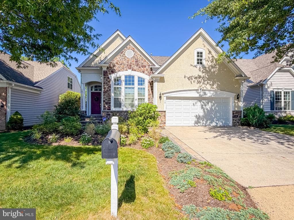 15 Mcconkey Drive photo 4