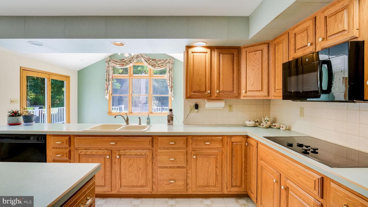 1727 Rickert Road photo 20