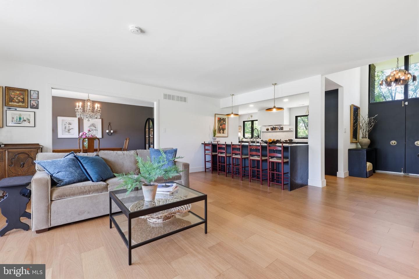 33 Woodhill Road photo 16