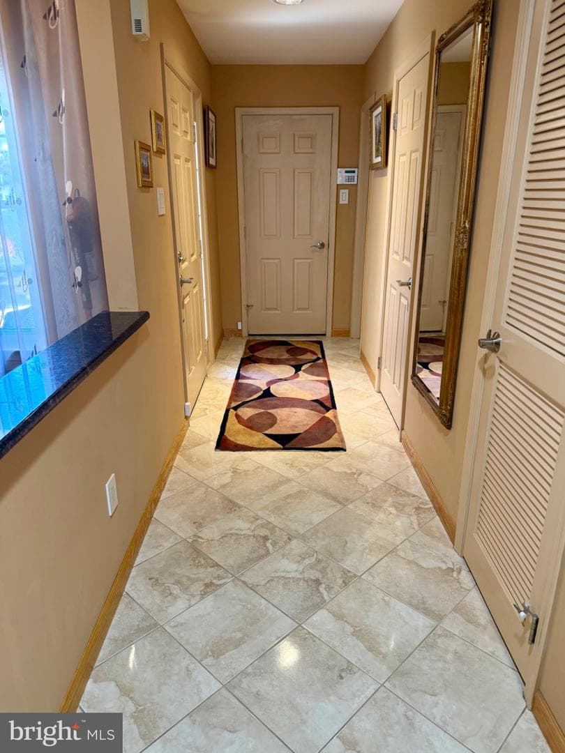 2703 Sterling Road photo 5