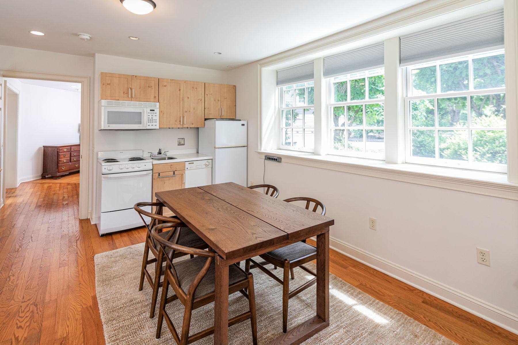 12 Crestwood Circle photo 44