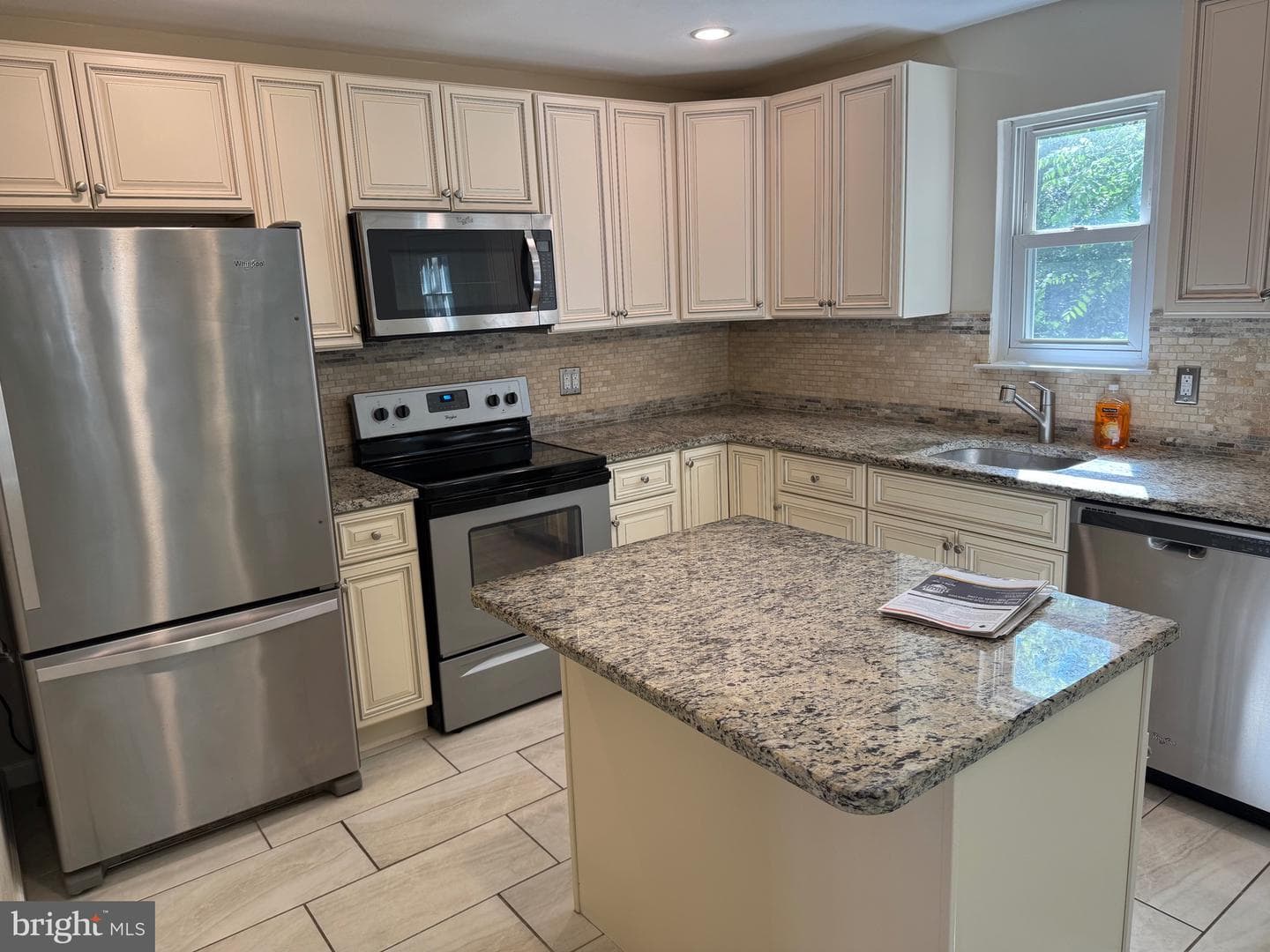 60 Providence Avenue photo 8