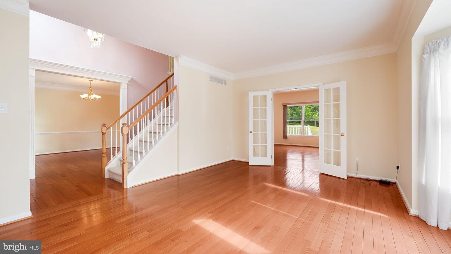 1491 Coralberry Court photo 4