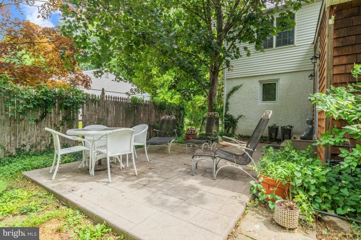 122 Brookside Drive photo 22