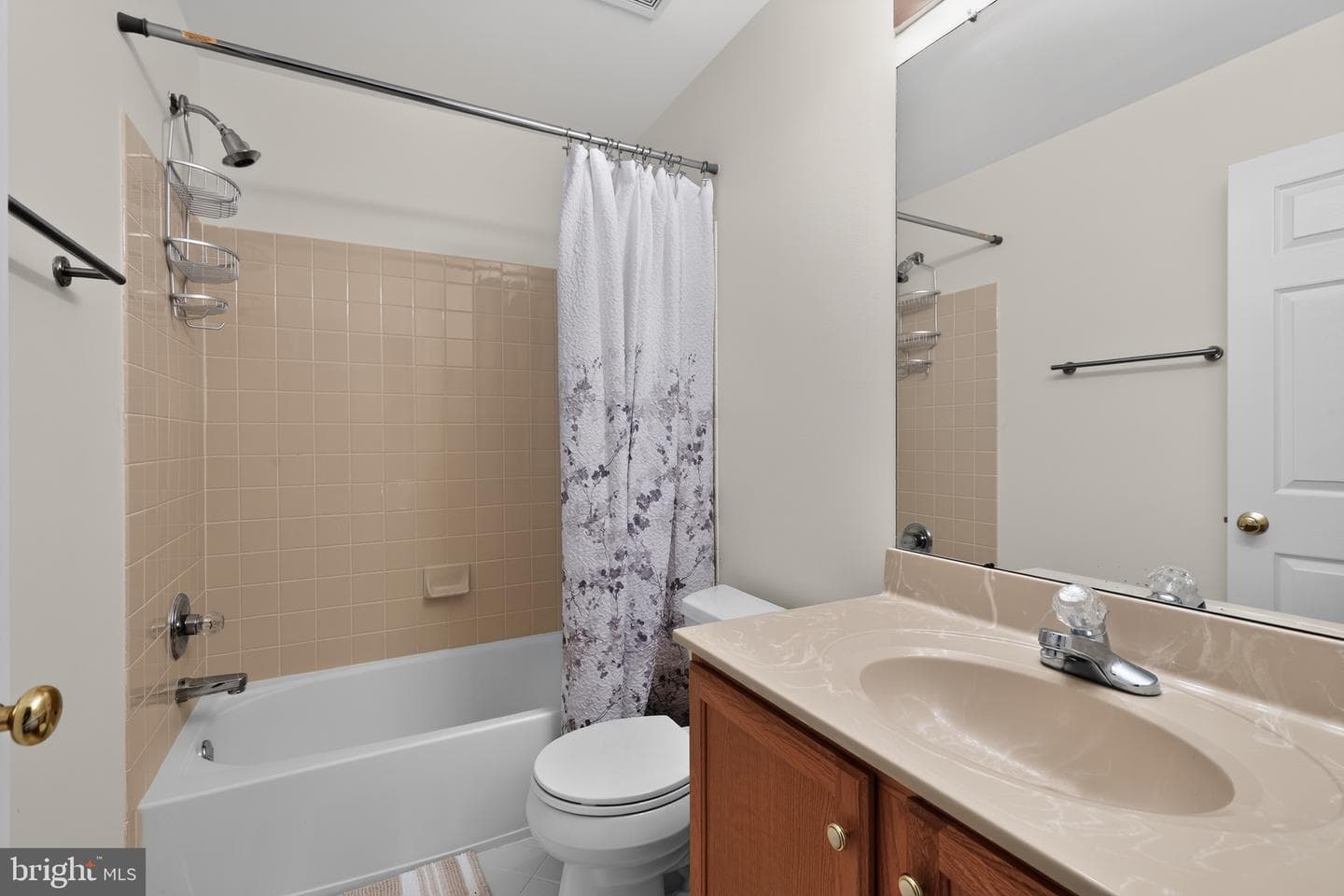 327 Eagle Court #201 photo 27