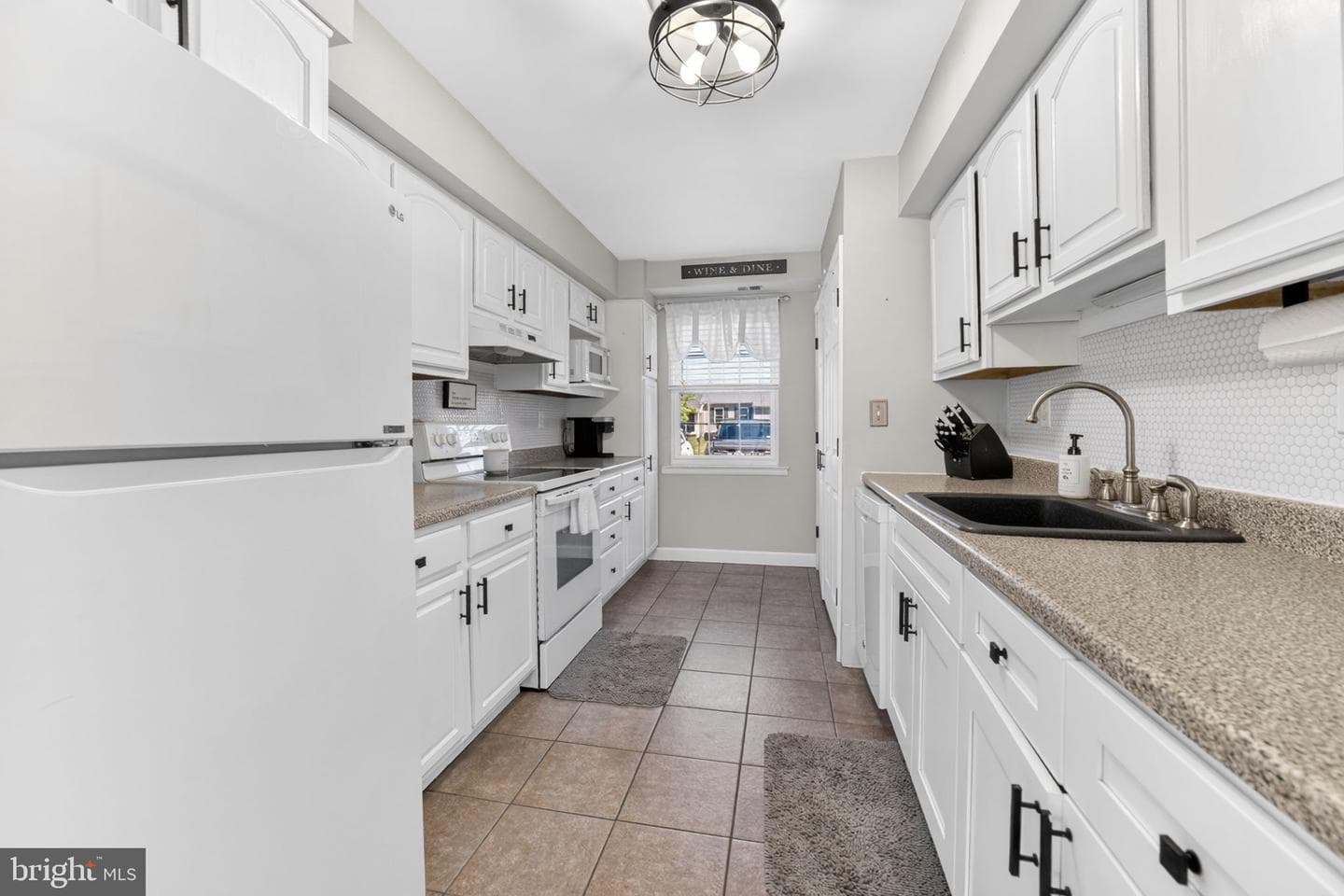 5725 Cavalier Court photo 11