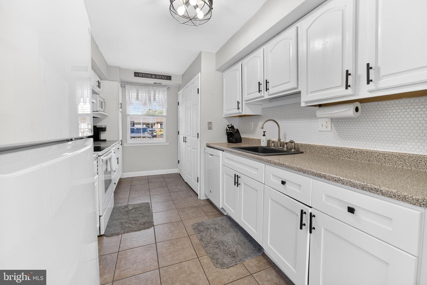 5725 Cavalier Court photo 12