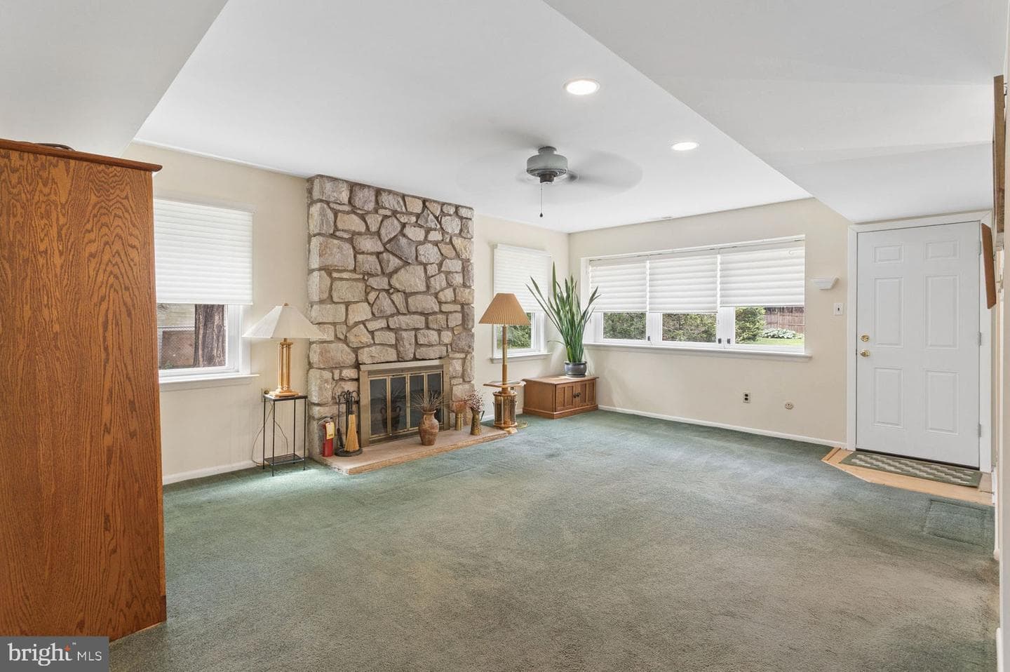1297 Quarry Commons Drive photo 7