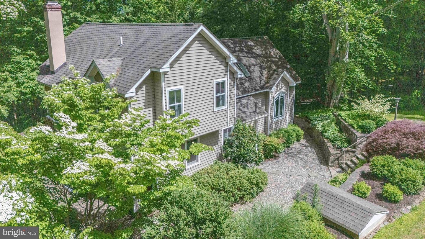 975 Taylorsville Road photo 31