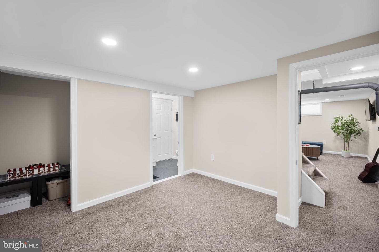 2203 Liberator Street photo 20