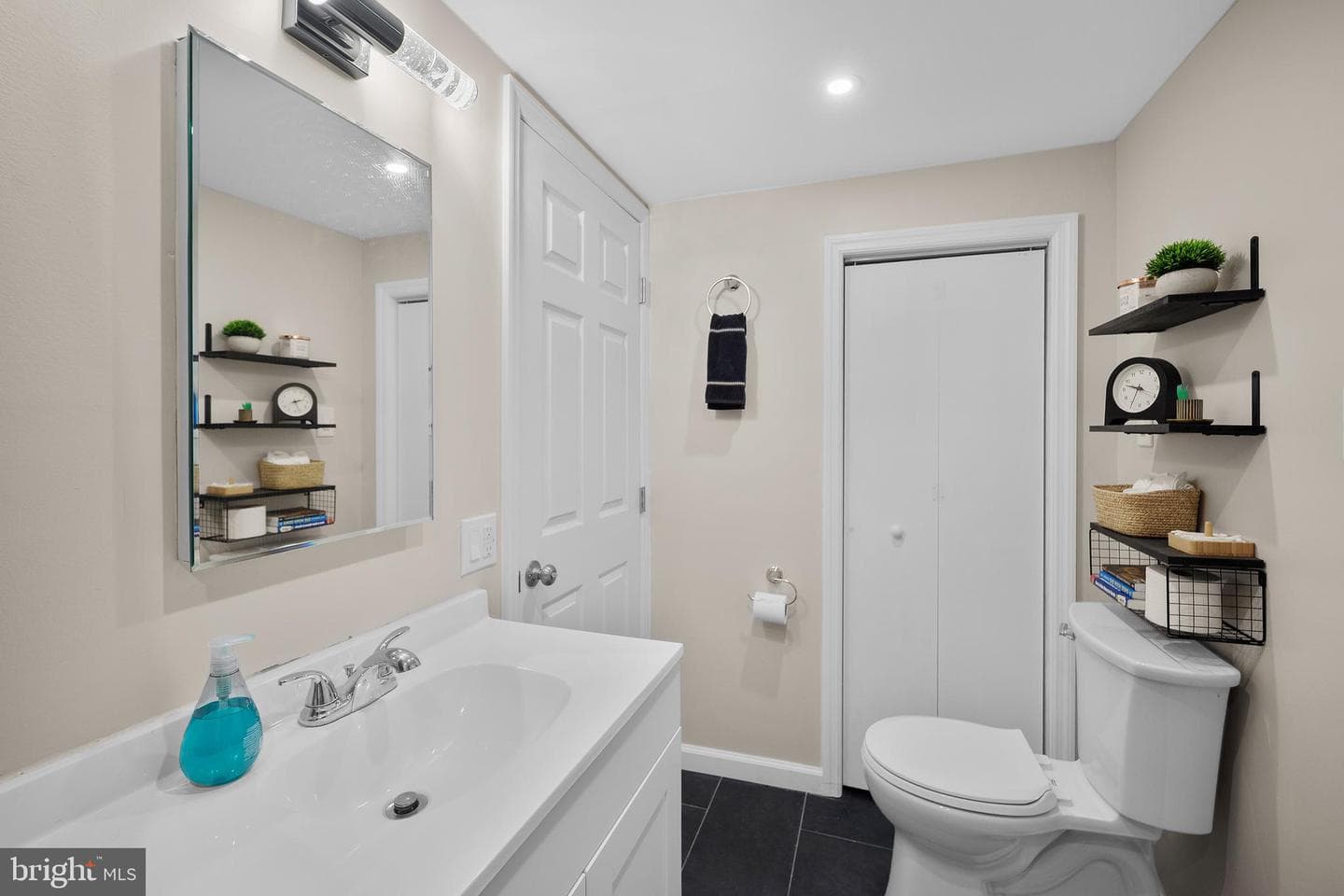 2203 Liberator Street photo 22