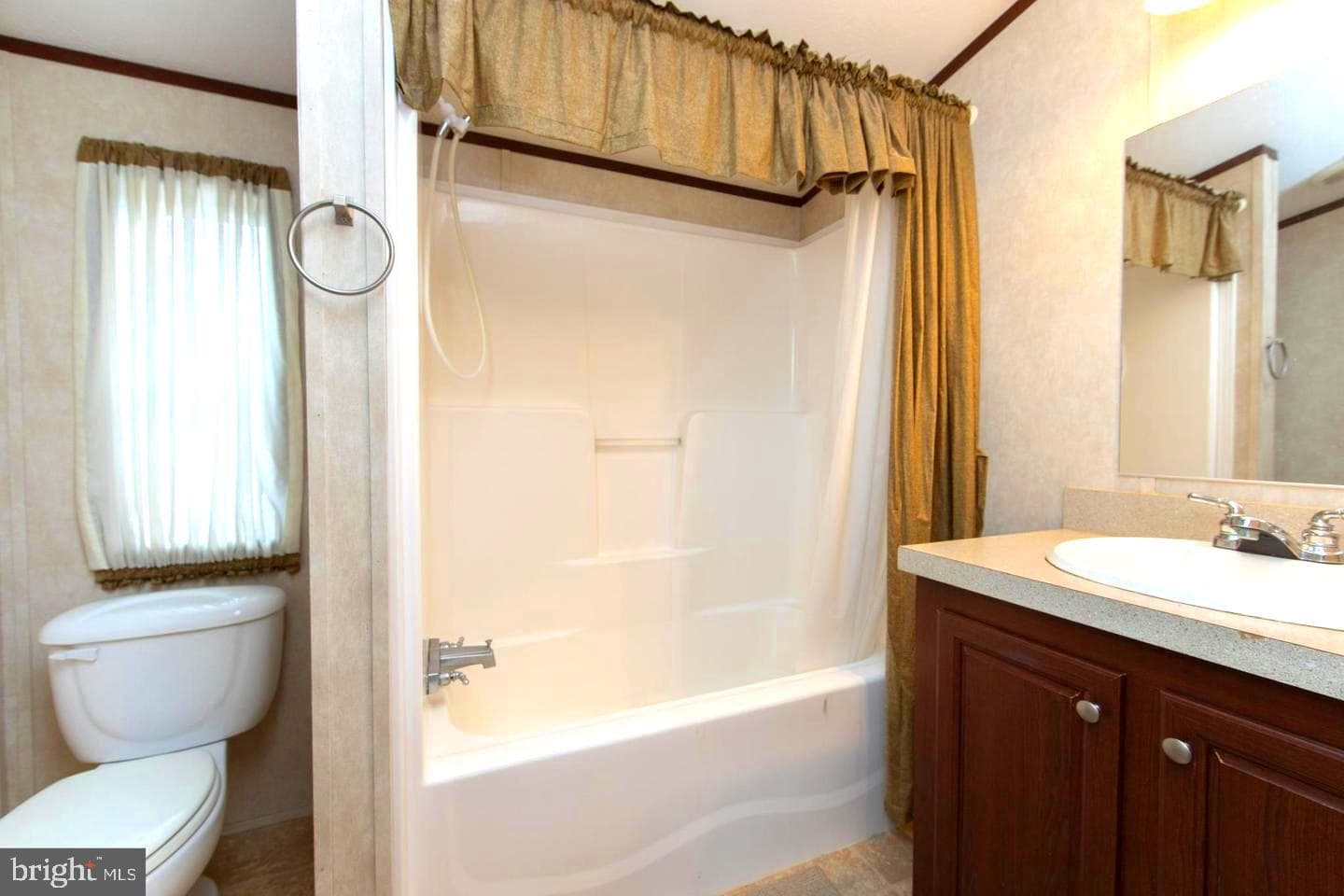 3549 Lilac Avenue #t 3549 photo 8
