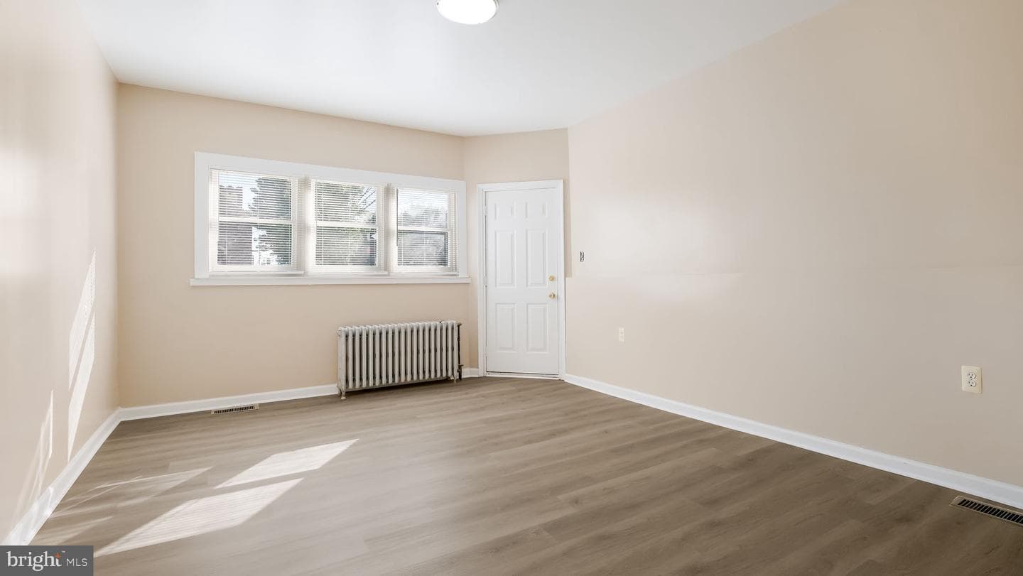 357 Washington Street photo 9