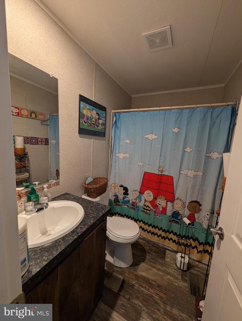 18 Woodedge Drive photo 30