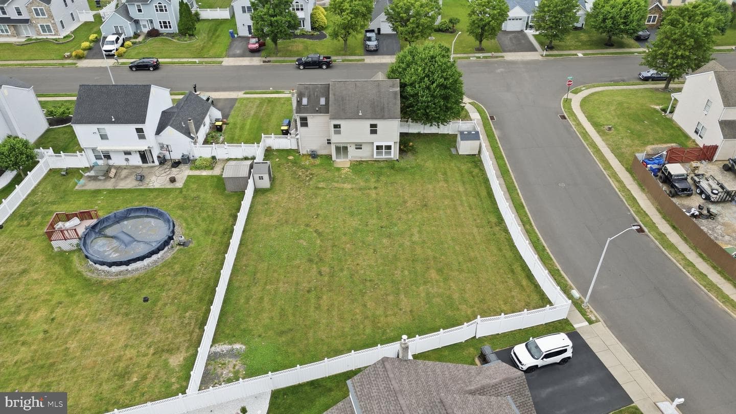 2028 Chatham Drive photo 45
