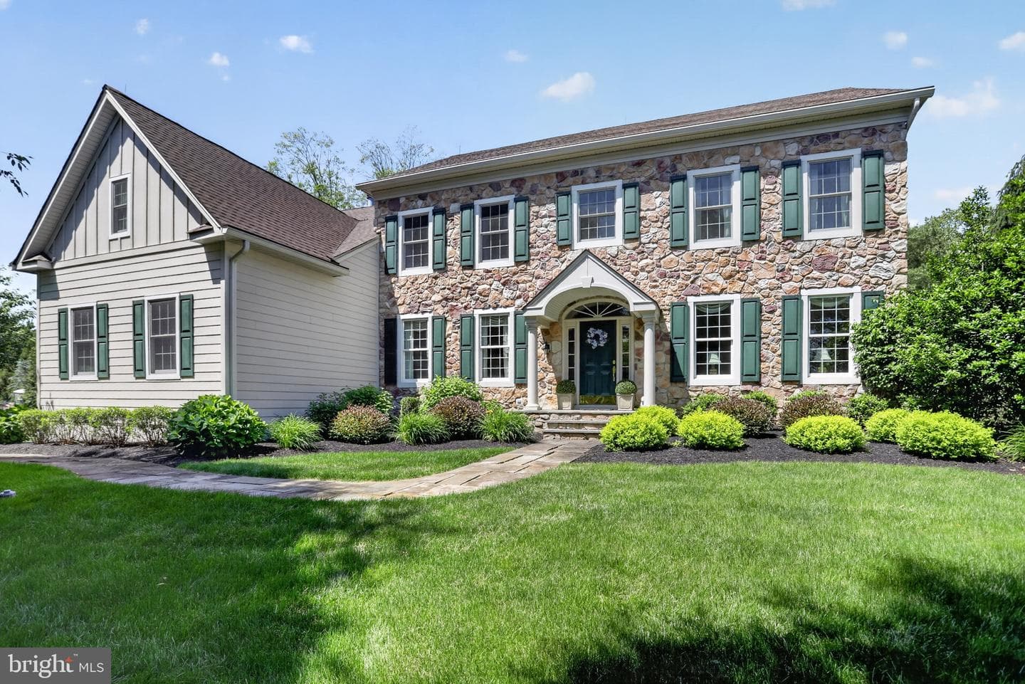 1511 Hayfield Drive