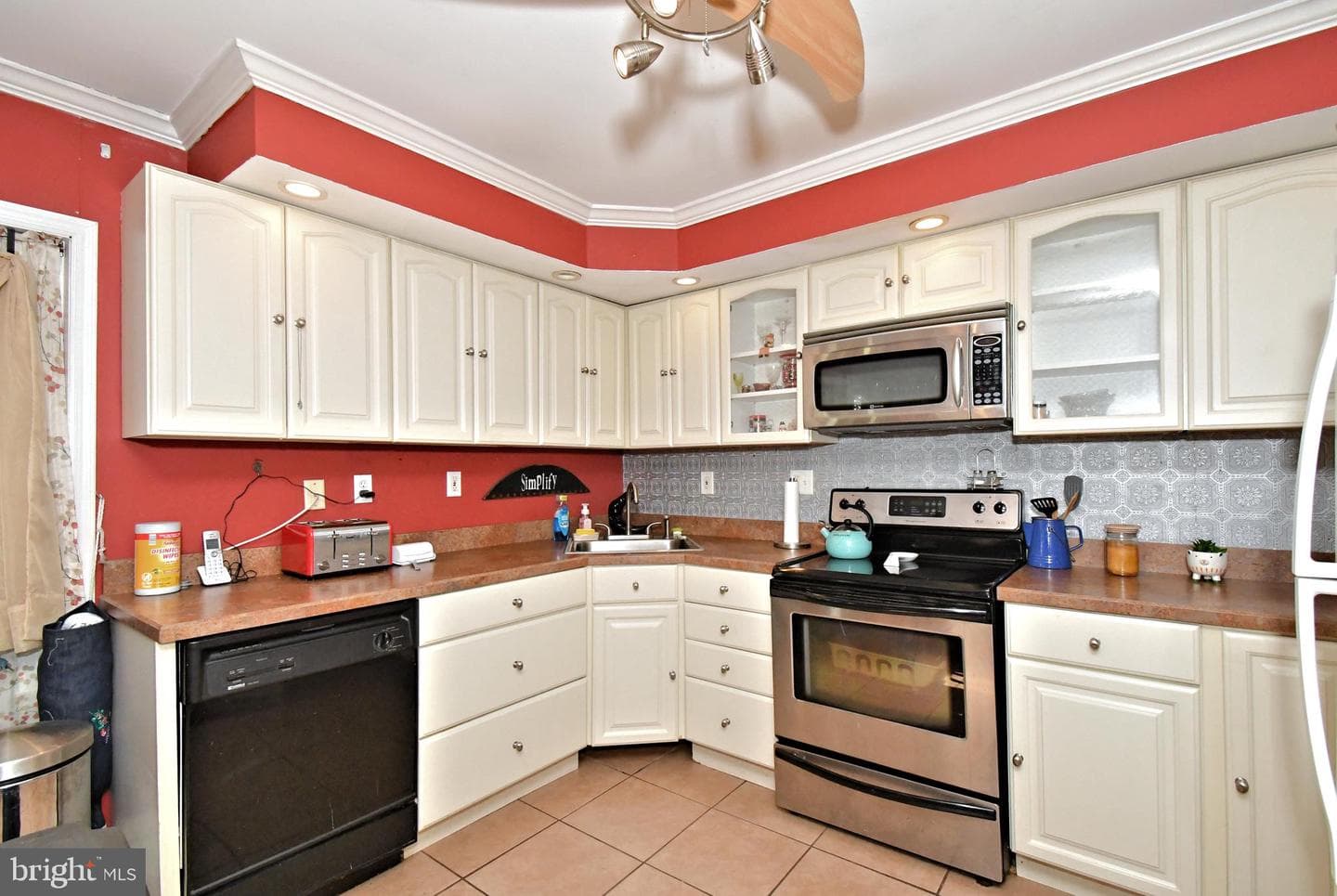 70 Tall Pine Lane photo 8