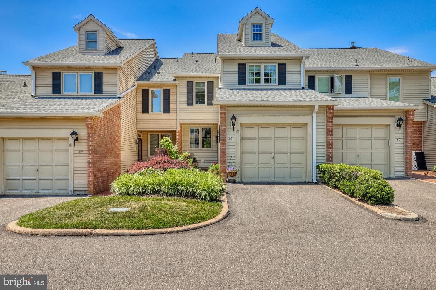 46 Sutphin Pines photo 1