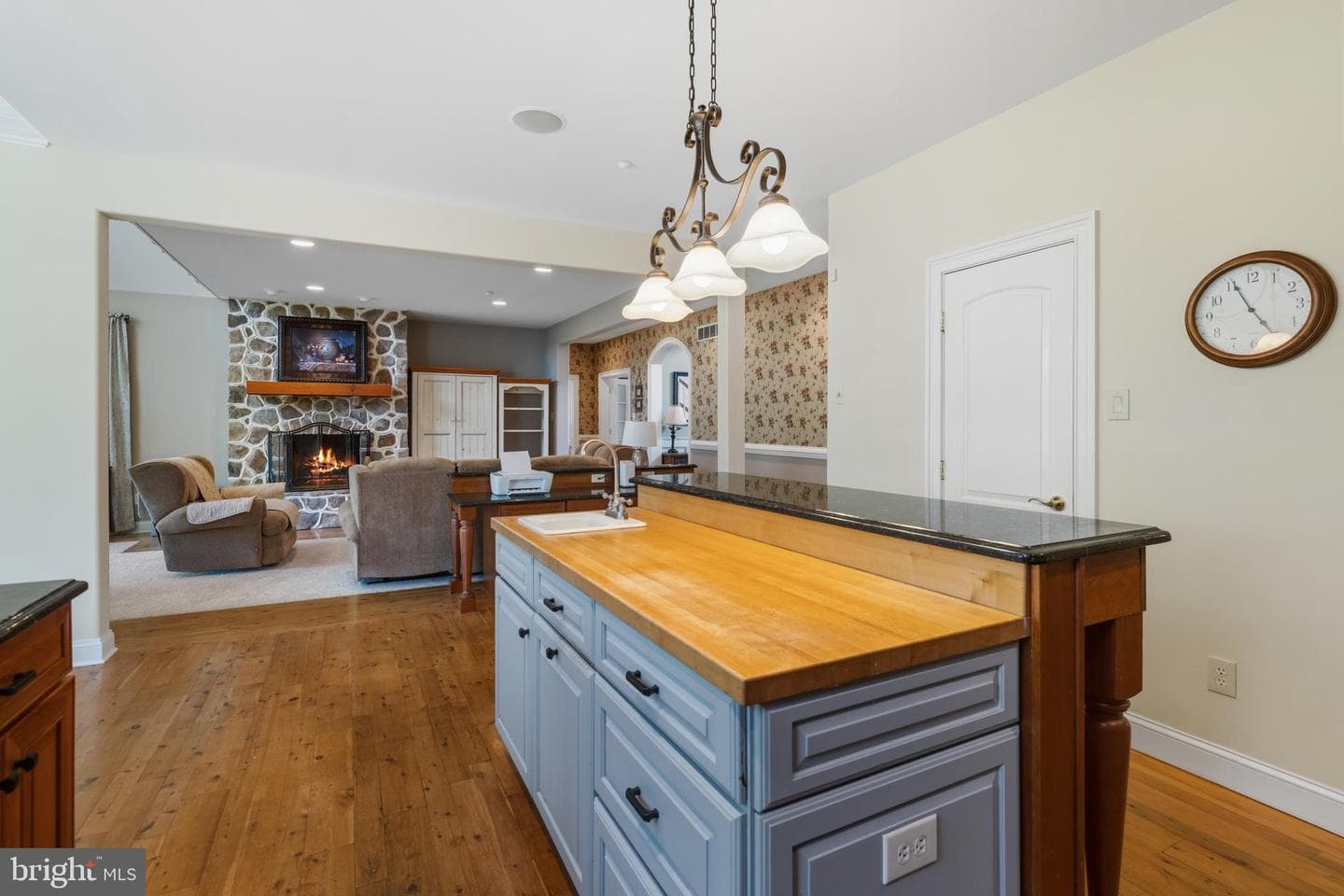 265 Walter Road photo 21