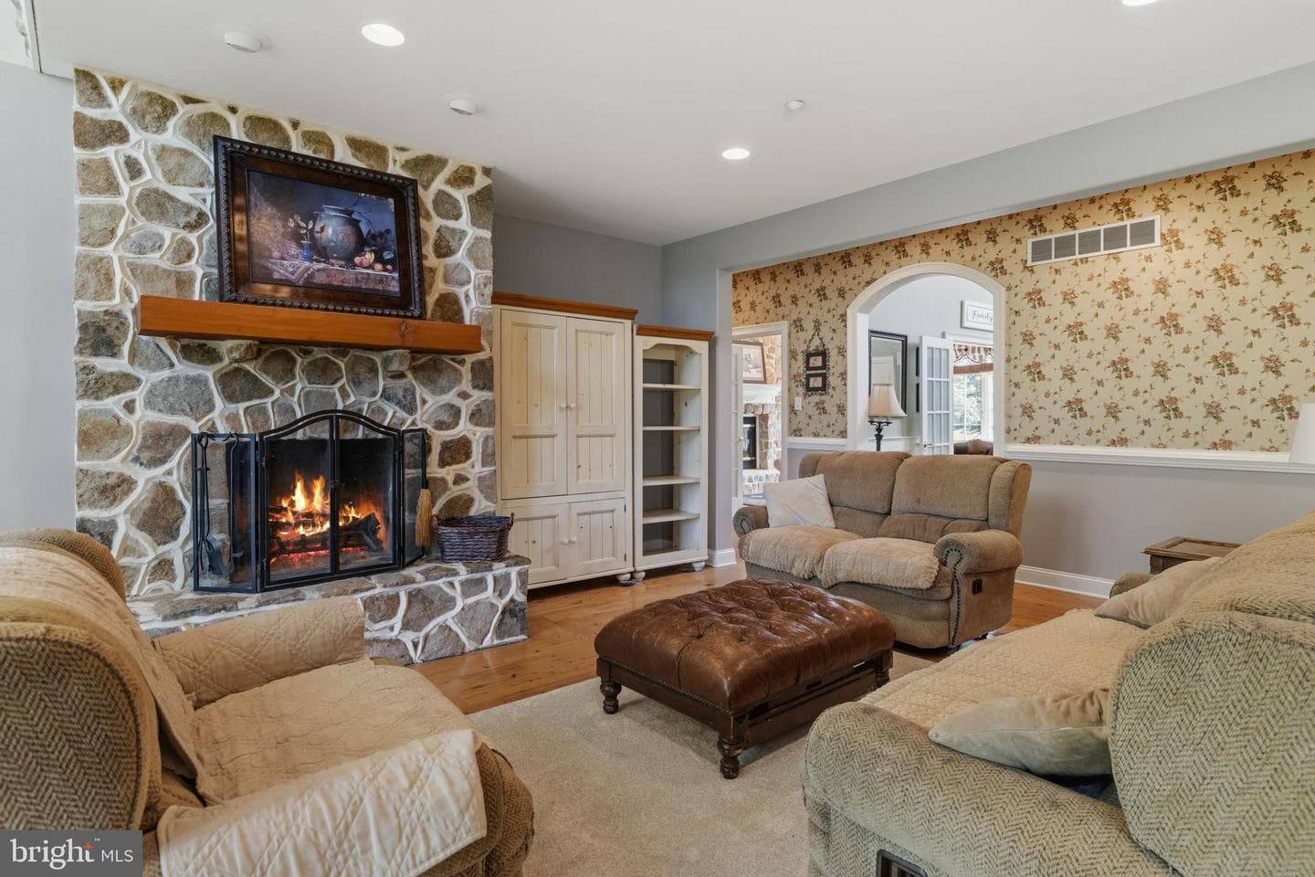265 Walter Road photo 28