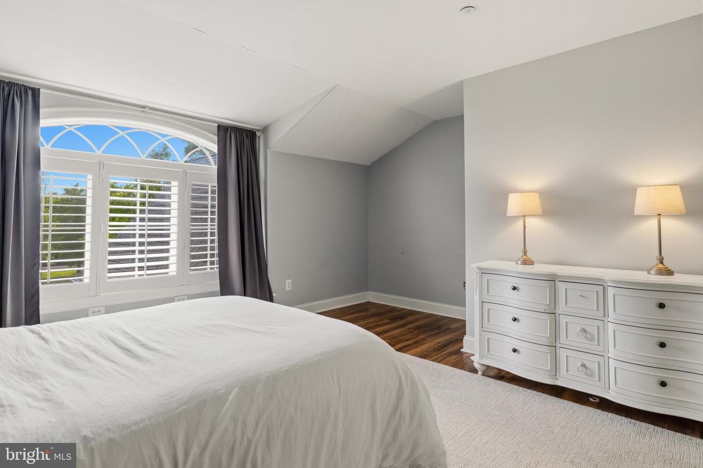265 Walter Road photo 47