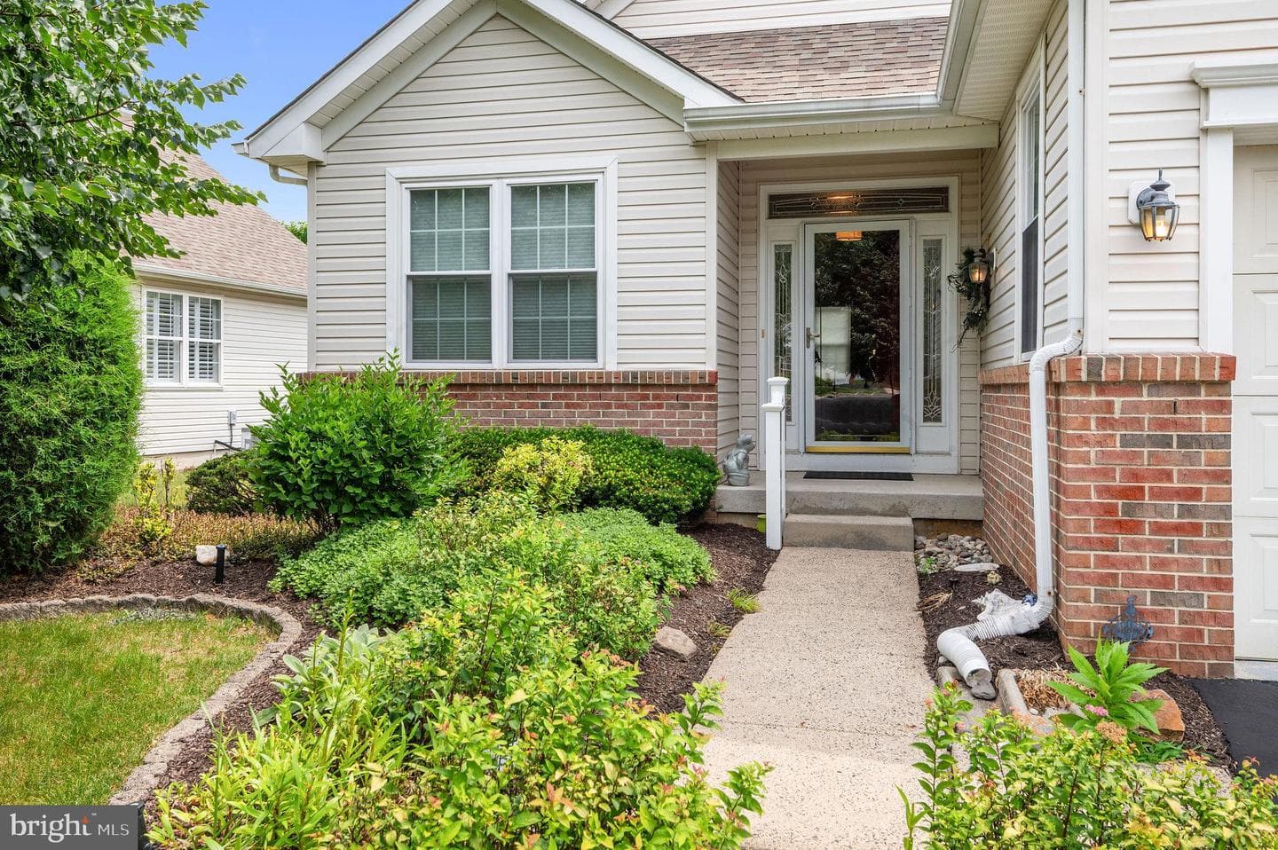 8 Zinnia Way