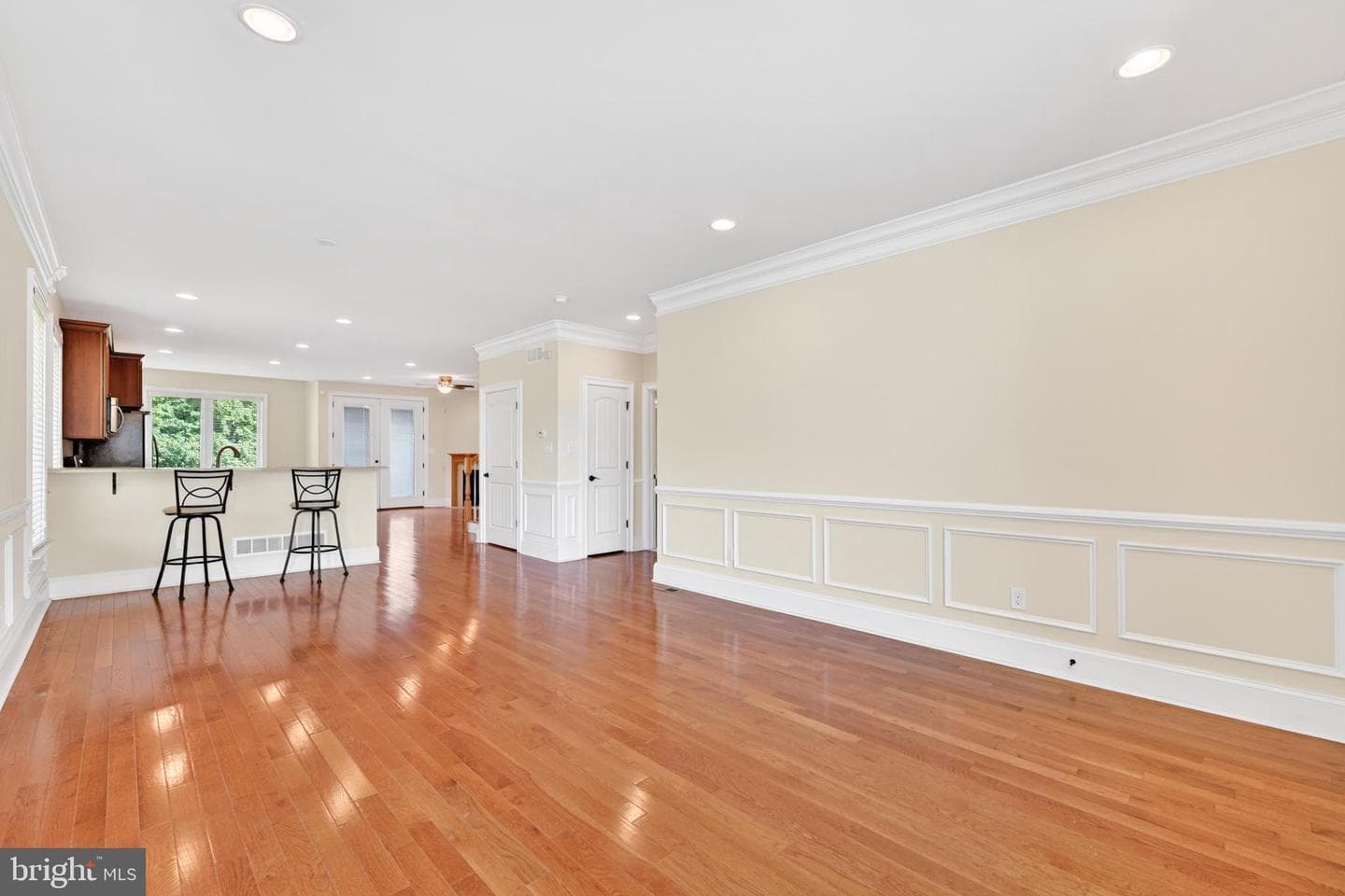 3101 Independence Court photo 5