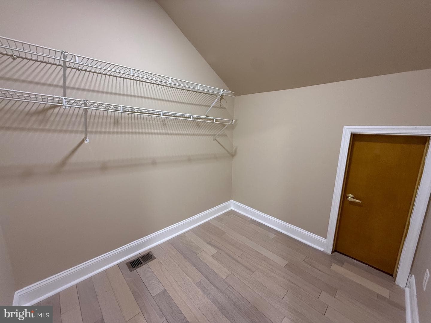 112 Bobbie Drive photo 10