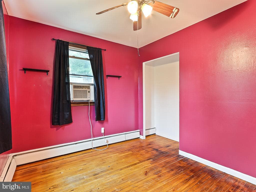 821 Sweetbriar Drive photo 11