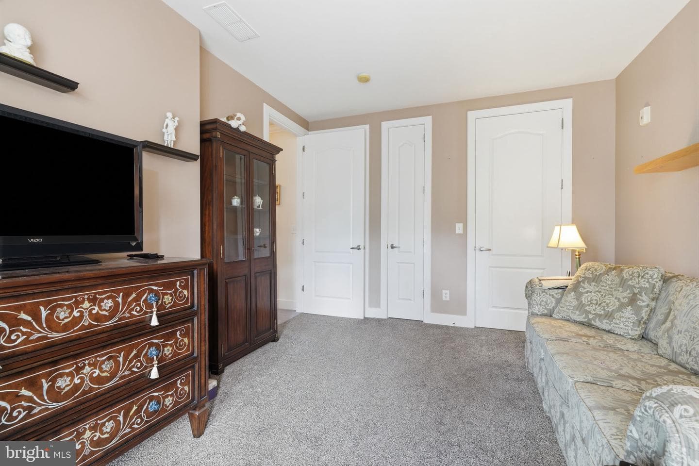 2207 Meridian Boulevard #2207 photo 28