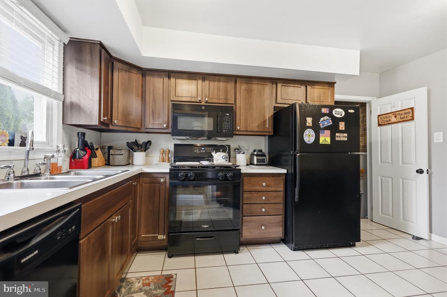 361 Valley Road photo 9