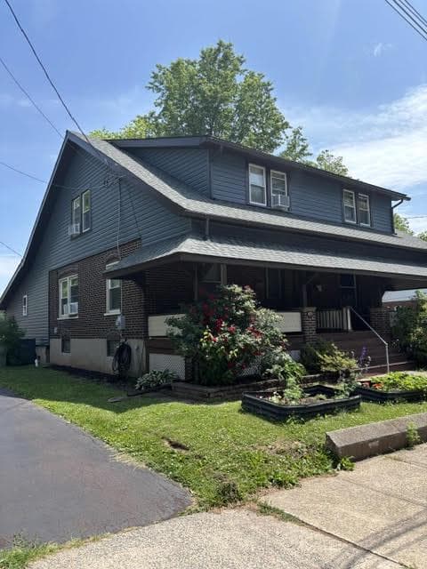 631 Buttonwood photo 1