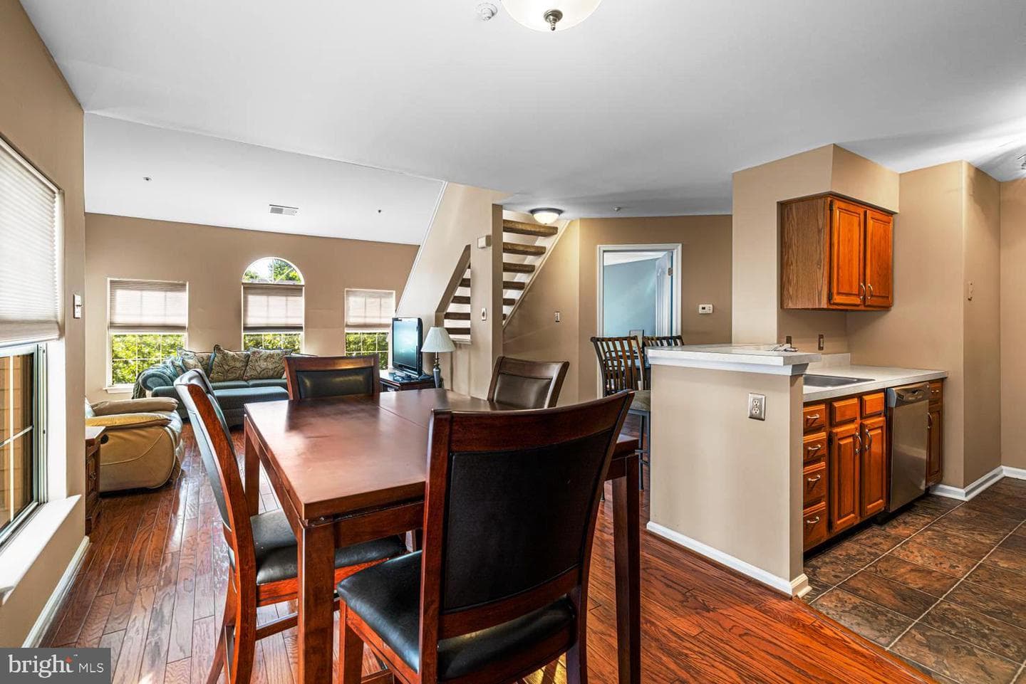 306 Remington Court photo 10