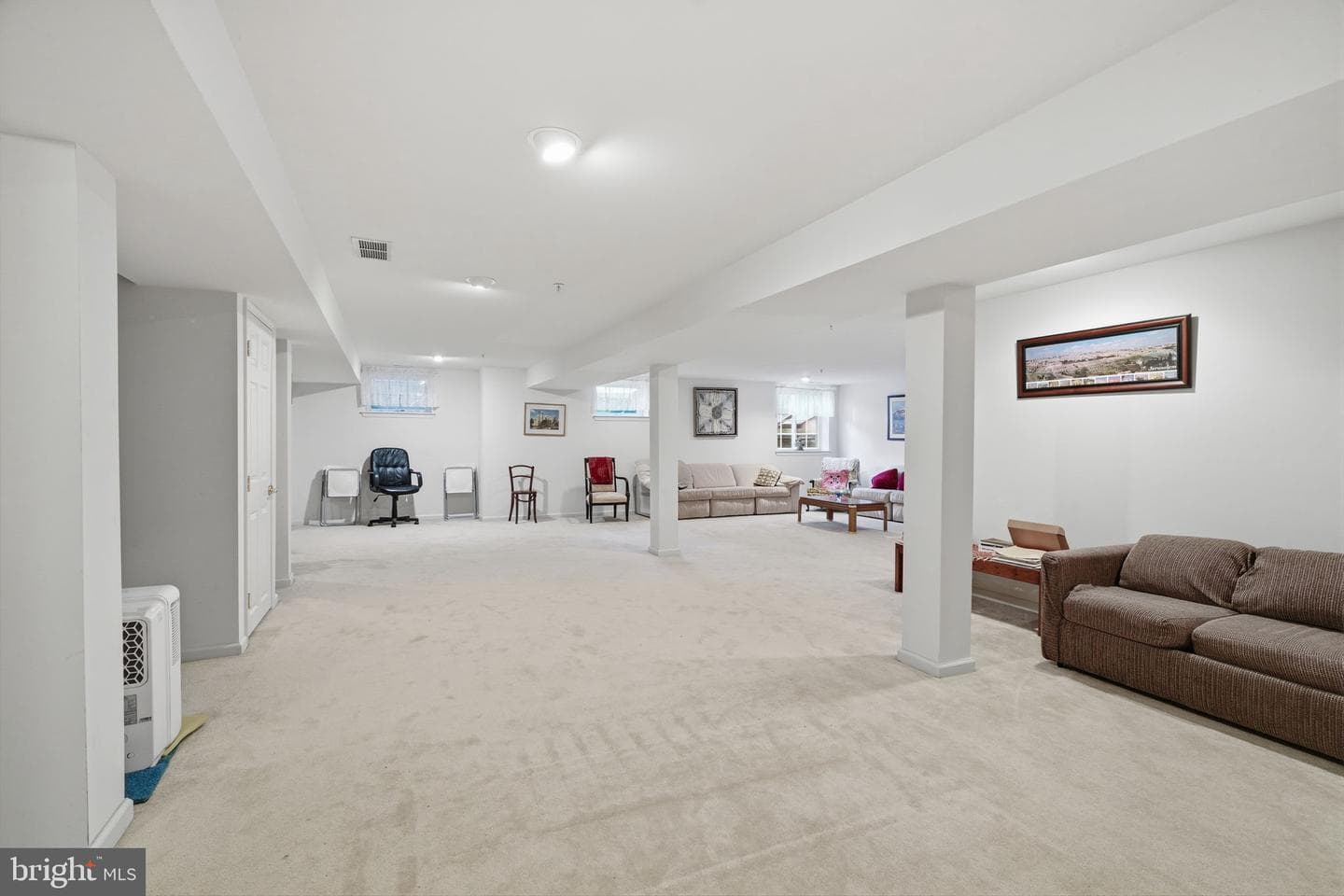 301 Eaton Court #20 photo 36