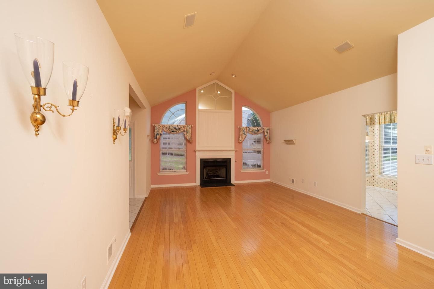 119 Bellflower Road photo 6