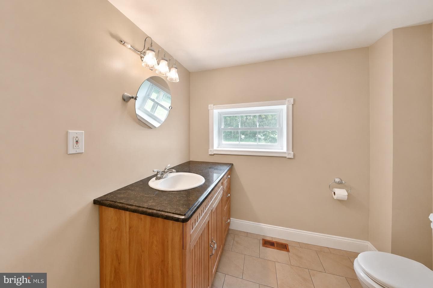 715 Bucks Road photo 30