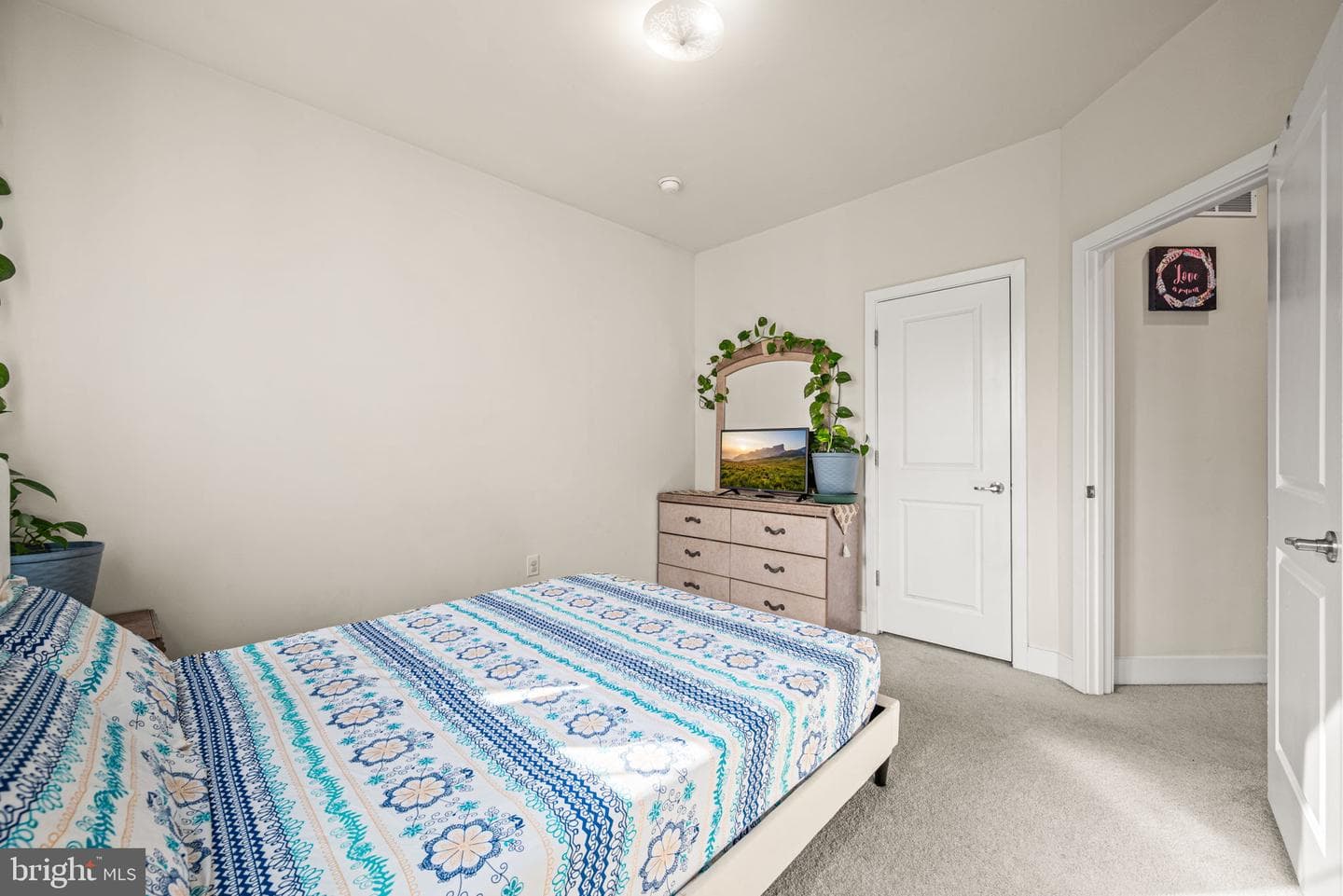 134 Easton Street photo 20