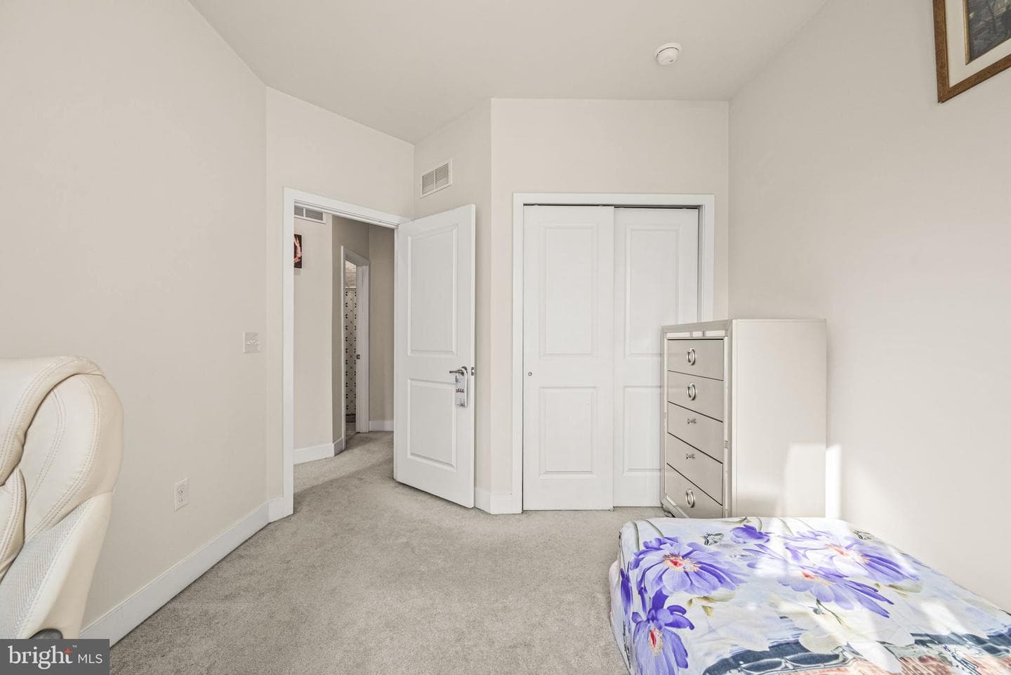 134 Easton Street photo 23