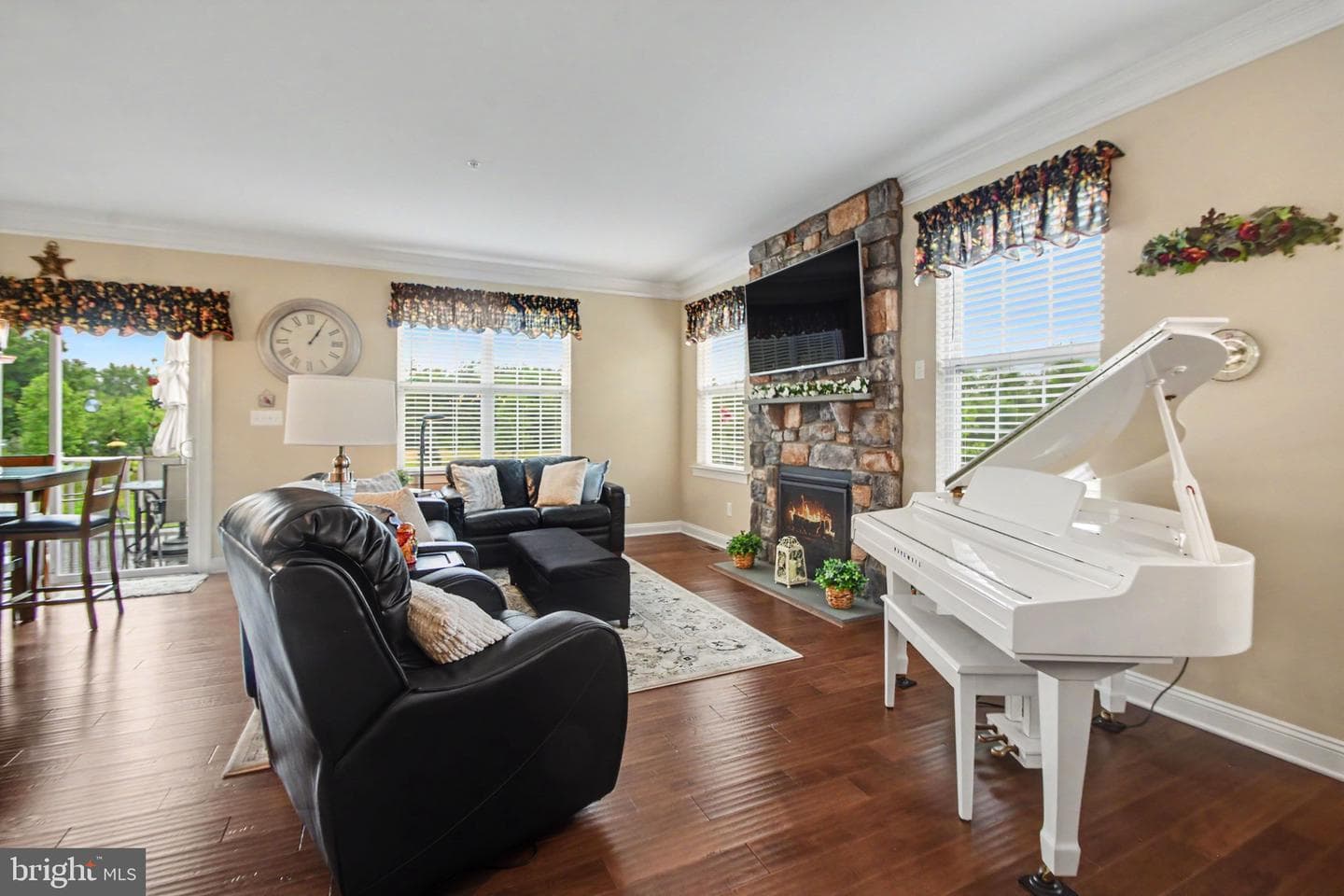327 W Boulder Drive photo 12