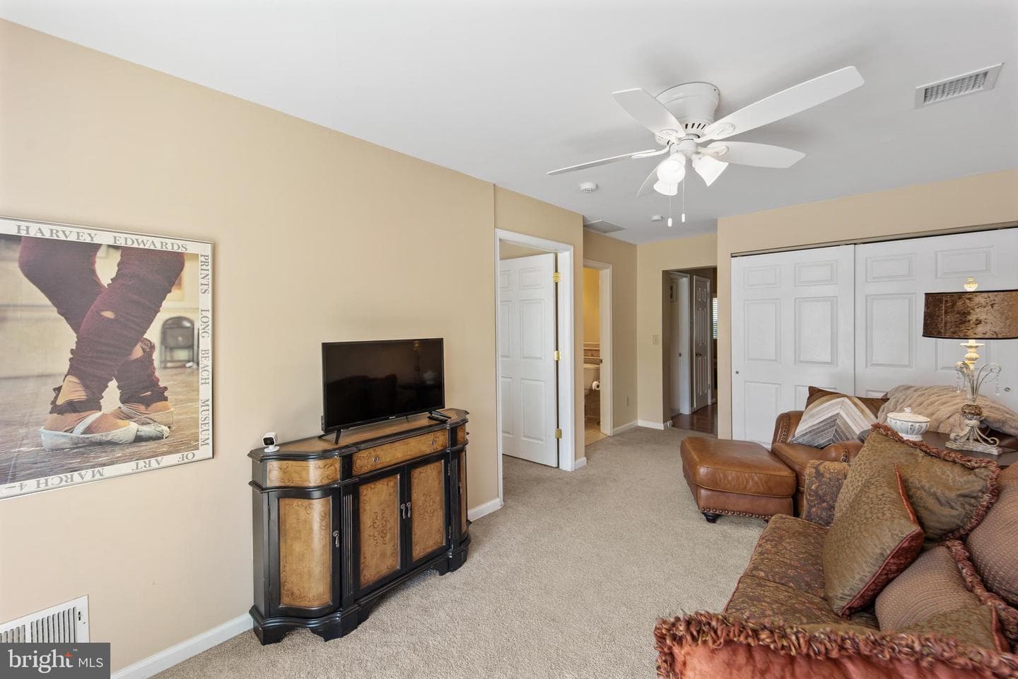 487 Cambridge Lane photo 15