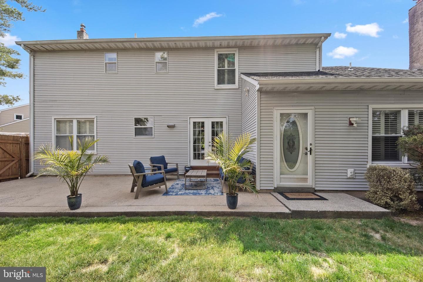 487 Cambridge Lane photo 38