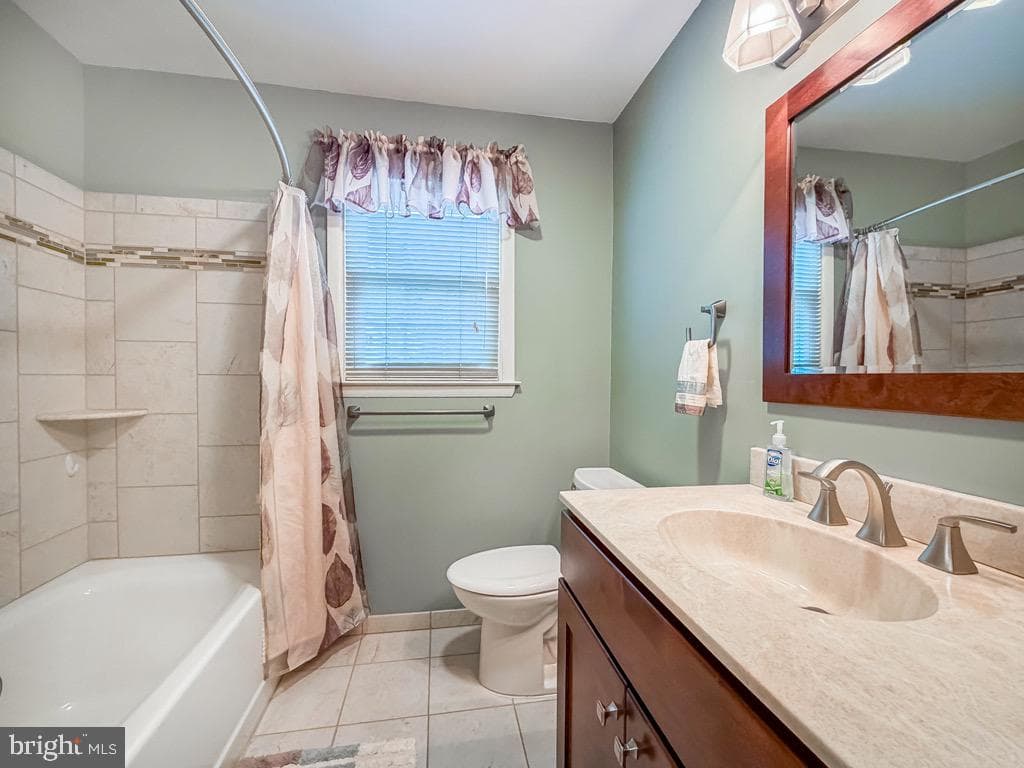 735 Ross Drive photo 32