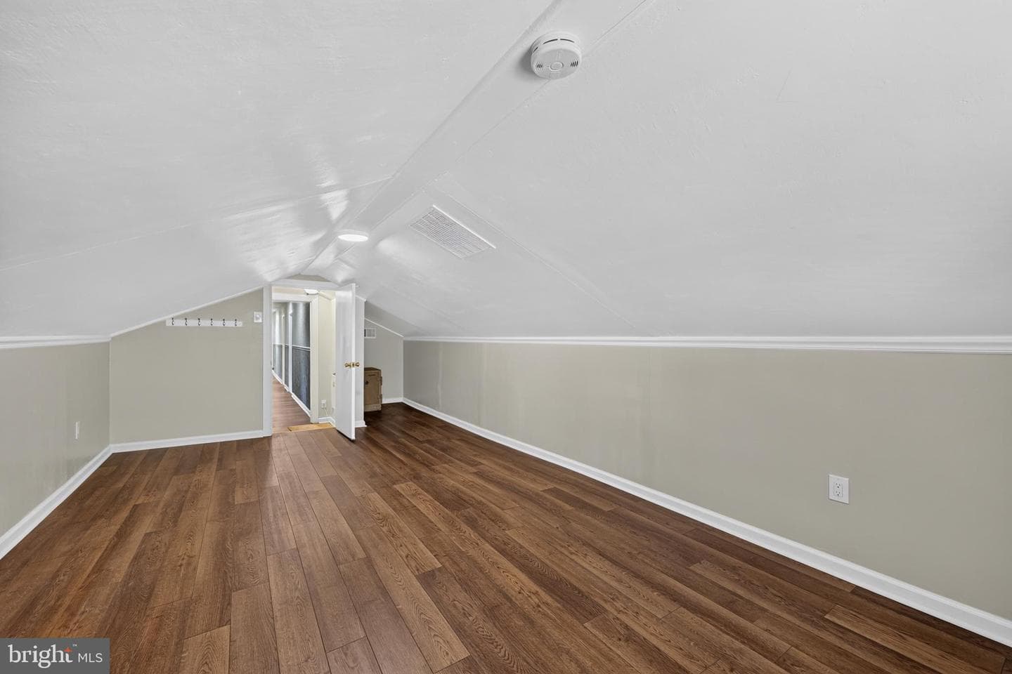 11 Williams Lane photo 4