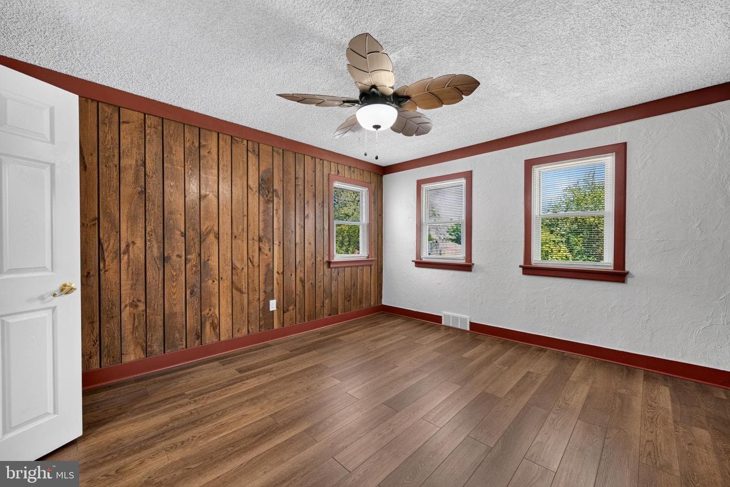 11 Williams Lane photo 7