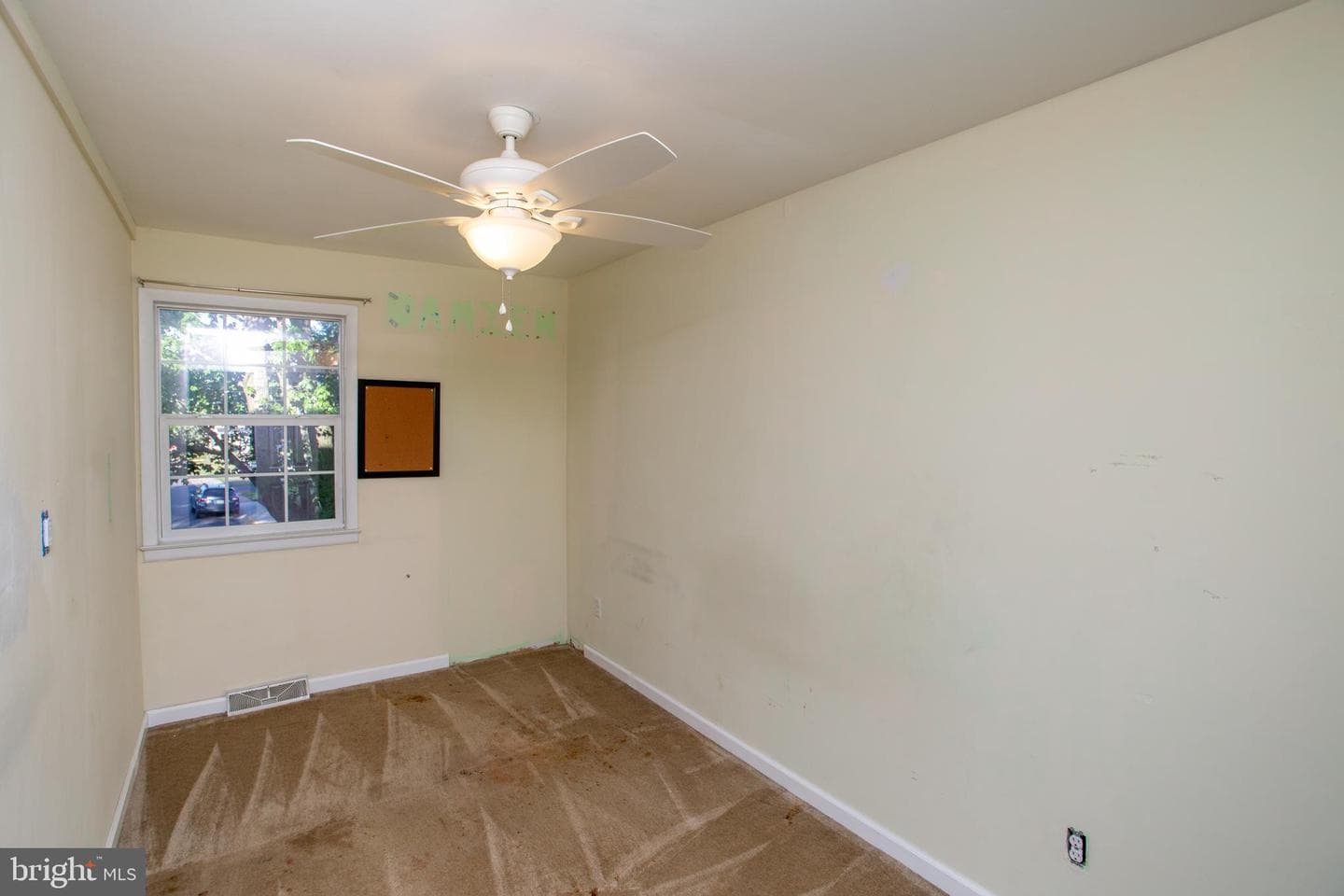 116 Linda Court photo 38