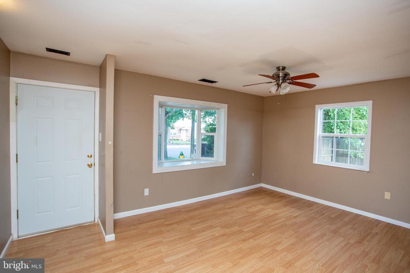 116 Linda Court photo 4